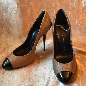 Giuseppe Zanotti Heels - Gold & Black